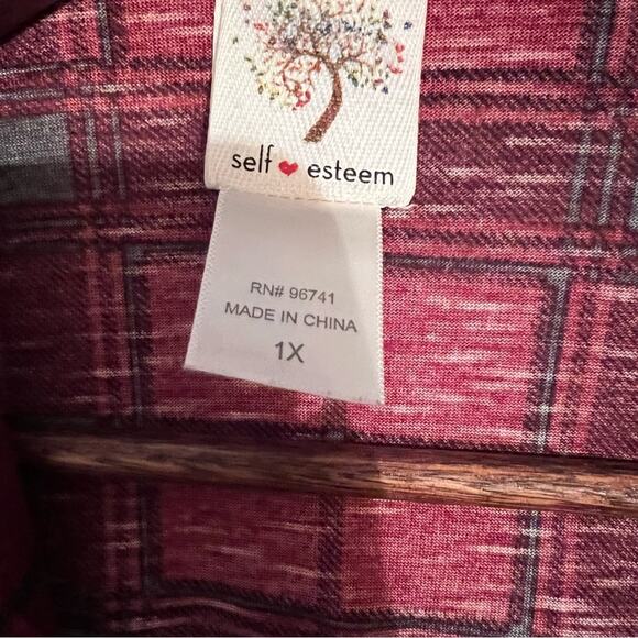 Self Esteem Open front blouse tied at bottom.  1x. Black/red plaid.  Cute top. - Picture 9 of 14